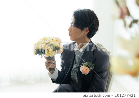 Male groom in a tuxedo 101277421