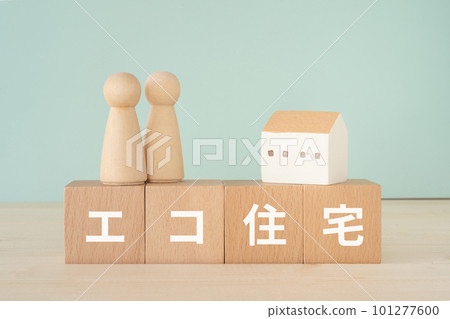 Blocks, dolls and houses written as eco-houses 101277600