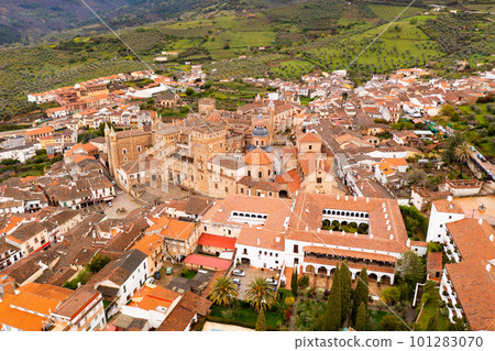 Bird's eye view of monastery in Guadalupe, Spain 101283070