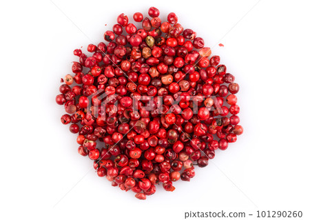 red peppercorns red peppercorns 101290260