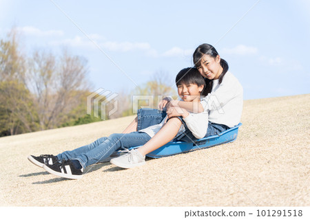 滑草的好朋友男女 滑草的好朋友男女 101291518