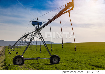 Irrigation system for farming Irrigation system for farming 101292213