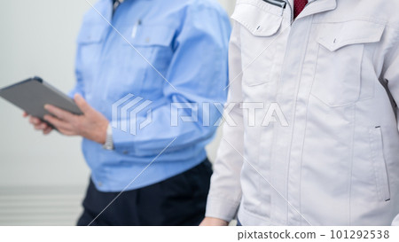 Man in work clothes Real estate developer 101292538