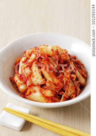 Spicy Chinese cabbage kimchi served on a white plate Spicy Chinese cabbage kimchi served on a white plate 101293144