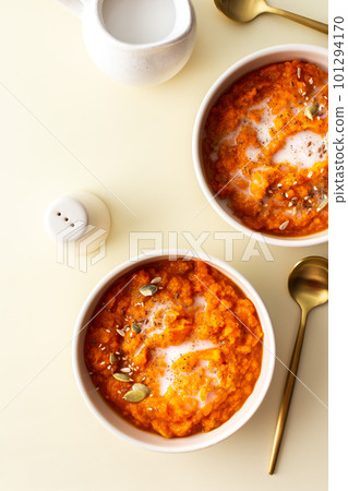 Healthy lunches with pumpkin soup 101294170