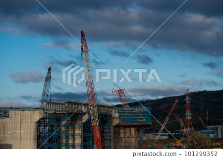 大阪府枚方市新名神高速公路施工現場 大阪府枚方市新名神高速公路施工現場 101299352