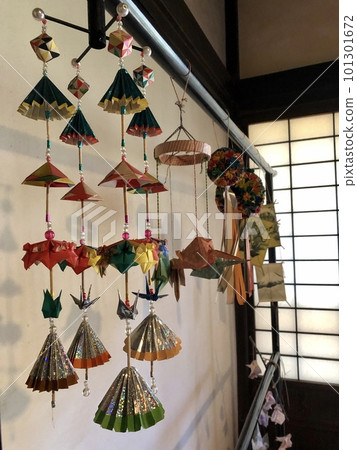 Japanese-style room with origami decorations Japanese-style room with origami decorations 101301672