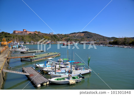 《Mie Prefecture》 Scenery of Arashima fishing port in Toba city 101301848