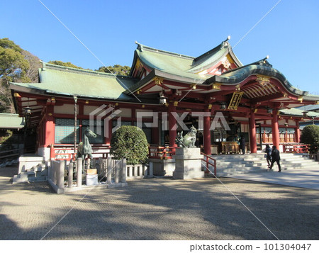 Ebisumiya Sohonsha Nishinomiya Shrine (Nishinomiya Ebisu Shrine) Worship hall famous for the gate opening ceremony Fukuo (Nishinomiya City, Hyogo Prefecture) 101304047