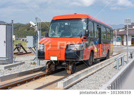 [阿佐海岸鐵路]鐵路模式下的DMV 101306359