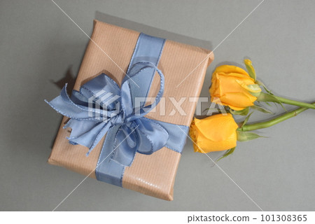 Gift from the heart to the loved one.  101308365