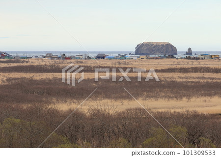 北海道濱中切立布濕地和濱中街景 101309533