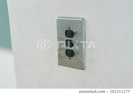 學校教室電燈開關 101311277