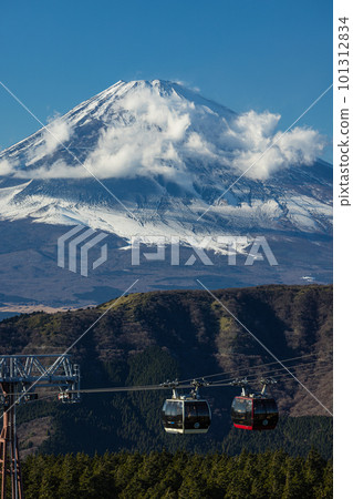 Mount Fuji seen from Owakudani, Hakone-machi, Ashigarashimo-gun, Kanagawa Prefecture, Japan 101312834