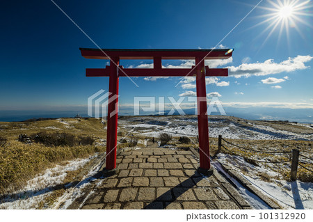 Japan Torii of Hakone Motomiya at the summit of Mt. Komagatake in Hakone-machi, Ashigarashimo-gun, Kanagawa Prefecture 101312920