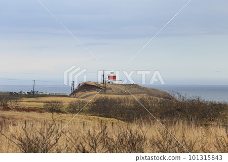 Cape Hotaru Lighthouse at Kiritappu Cape, Hokkaido 101315843