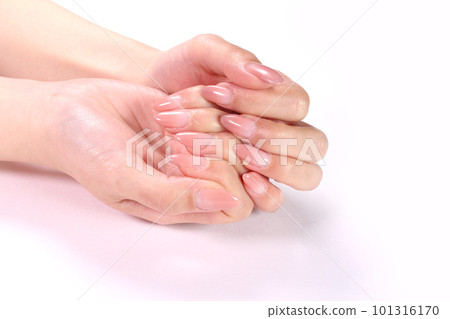 被釘牢的婦女的手 被釘牢的婦女的手 101316170