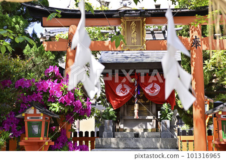 Gion Shirakawa Tatsumi Omi God Gion Shirakawa Tatsumi Omi God 101316965