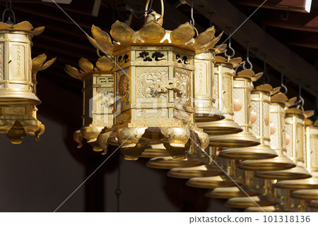 Toji,Saiin,Dainichido,一排排掛著的燈籠 Toji,Saiin,Dainichido,一排排掛著的燈籠 101318136