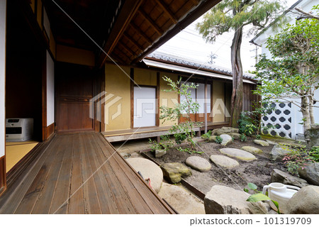 芭蕉的出生地(三重縣伊賀市上野赤坂町) 芭蕉的出生地(三重縣伊賀市上野赤坂町) 101319709