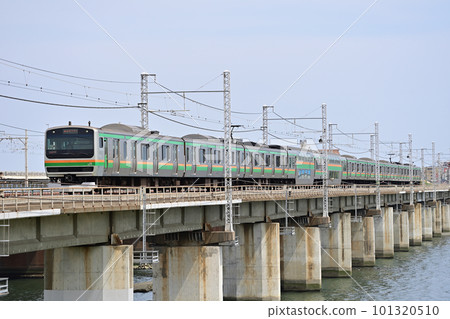Tokaido Main Line Chigasaki-Hiratsuka JR East E231 series 1000 series K-33 formation (Kozu) Tokaido Main Line Chigasaki-Hiratsuka JR East E231 series 1000 series K-33 formation (Kozu) 101320510