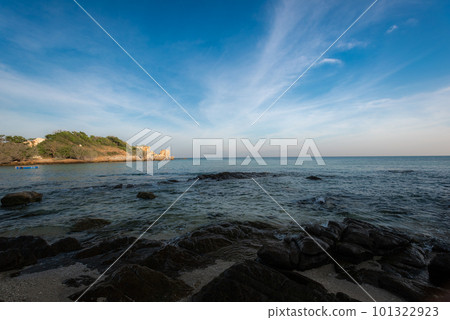 The rock beach The rock beach 101322923