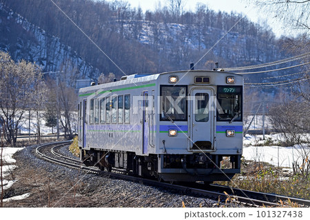 Sekihoku Main Line Ikagyu - Aibetsu JR Hokkaido Kiha 150-1 (Asahikawa) Sekihoku Main Line Ikagyu - Aibetsu JR Hokkaido Kiha 150-1 (Asahikawa) 101327438