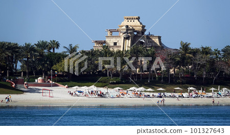 Dubai, UAE February 20, 2020: luxury hotel on the island in the form of a palm tree in the city of Dubai 101327643
