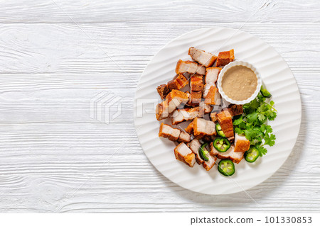 Lechon Kawali, filipino crispy fried pork belly 101330853