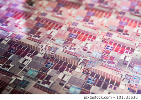 Silicon wafer for manufacturing semiconductor of integrated circuit. Silicon wafer for manufacturing semiconductor of integrated circuit. 101333636