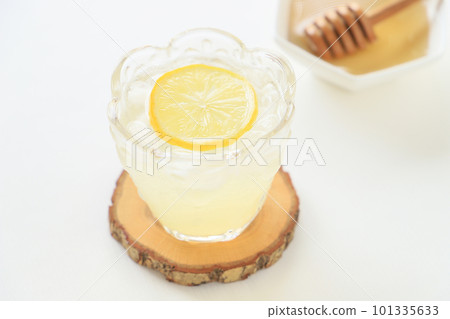 Honey lemon juice (using domestic lemon) 101335633