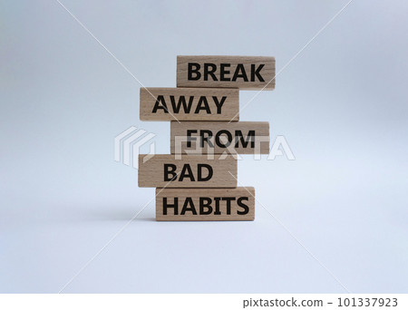 Break away from bad habits symbol. Wooden blocks with words Break away from bad habits. Beautiful white background. Business and Break away from bad habits concept. Copy space. 101337923