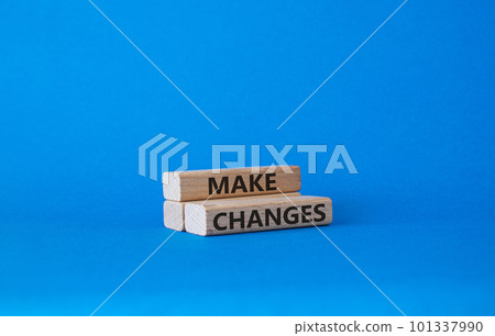 Make changes symbol. Wooden blocks with words Make changes. Beautiful blue background. Business and Make changes concept. Copy space. Make changes symbol. Wooden blocks with words Make changes. Beautiful blue background. Business and Make changes concept. Copy space. 101337990