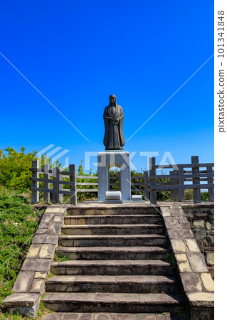 Hachiman Misaki Park, Katsuura City, Chiba Prefecture, Observation Plaza, Statue of Oman 101341848