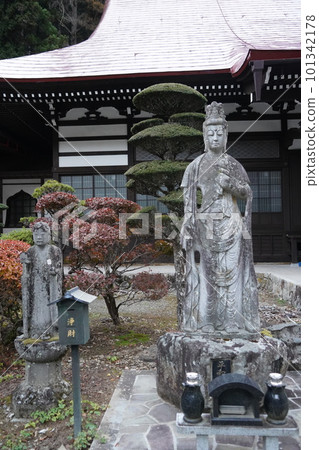 Ina City, Nagano Prefecture Takato Castle Stone Buddha Walk 2022 (Takato Scenery) (Several Temples) (Stone Buddha Artist Moriya) 101342178