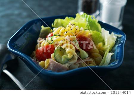 Macaroni (fusilli) salad Macaroni (fusilli) salad 101344014