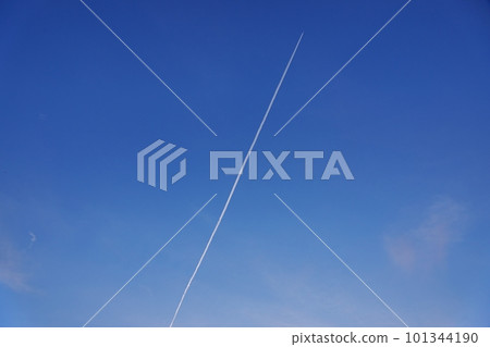 春晚天空有尾跡延伸天空限定230404pm 春晚天空有尾跡延伸天空限定230404pm 101344190