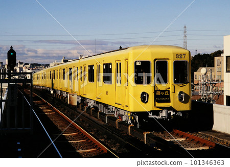 Nagoya Municipal Transportation Bureau Higashiyama Line 300 series train 101346363