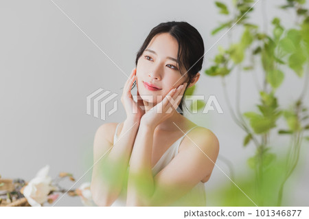 Young woman, beauty image　 101346877