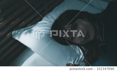 female, females, lady 101347690