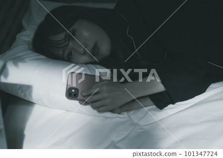 smartphone, sumaho, female 101347724