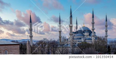 The biggest mosque in Istanbul Turkiye of Sultan Ahmed Ottoman Empire, Blue Mosque Sultanahmet Camii Sultan Ahmed Mosque in old city, Bosporus and Asia side skyline, Istanbul, Turkey The biggest mosque in Istanbul Turkiye of Sultan Ahmed Ottoman Empire, Blue Mosque Sultanahmet Camii Sultan Ahmed Mosque in old city, Bosporus and Asia side skyline, Istanbul, Turkey 101350454