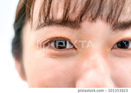 讓職場女性大開眼界 讓職場女性大開眼界 101353823