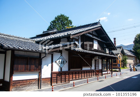 小布施町「宇達津街景」|在雄偉的日式建築中感受深厚的歷史 小布施町「宇達津街景」|在雄偉的日式建築中感受深厚的歷史 101355196