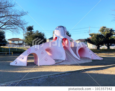 Japanese playground equipment slide Octopus Park Fukaya City 101357342