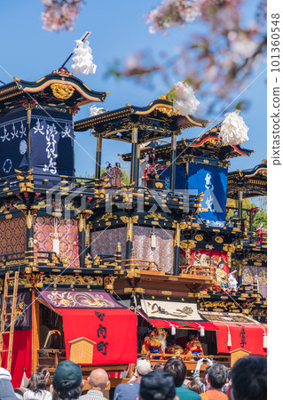 犬山節、盛開的櫻花和車馬山<愛知縣犬山市> 101360548