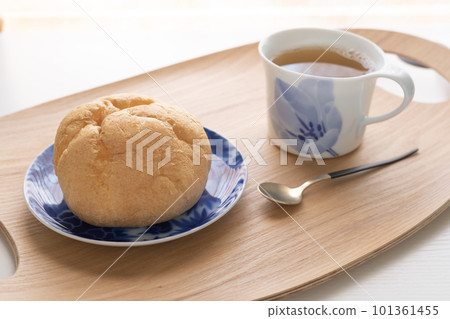 ice cream and tea ice cream and tea 101361455