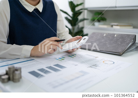 business, desk, calculator 101364552