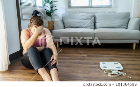 woman, female, obese 101364589