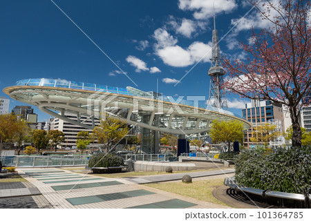 Oasis21, Nagoya TV tower, and Odori park with sakura in spring Oasis21, Nagoya TV tower, and Odori park with sakura in spring 101364785